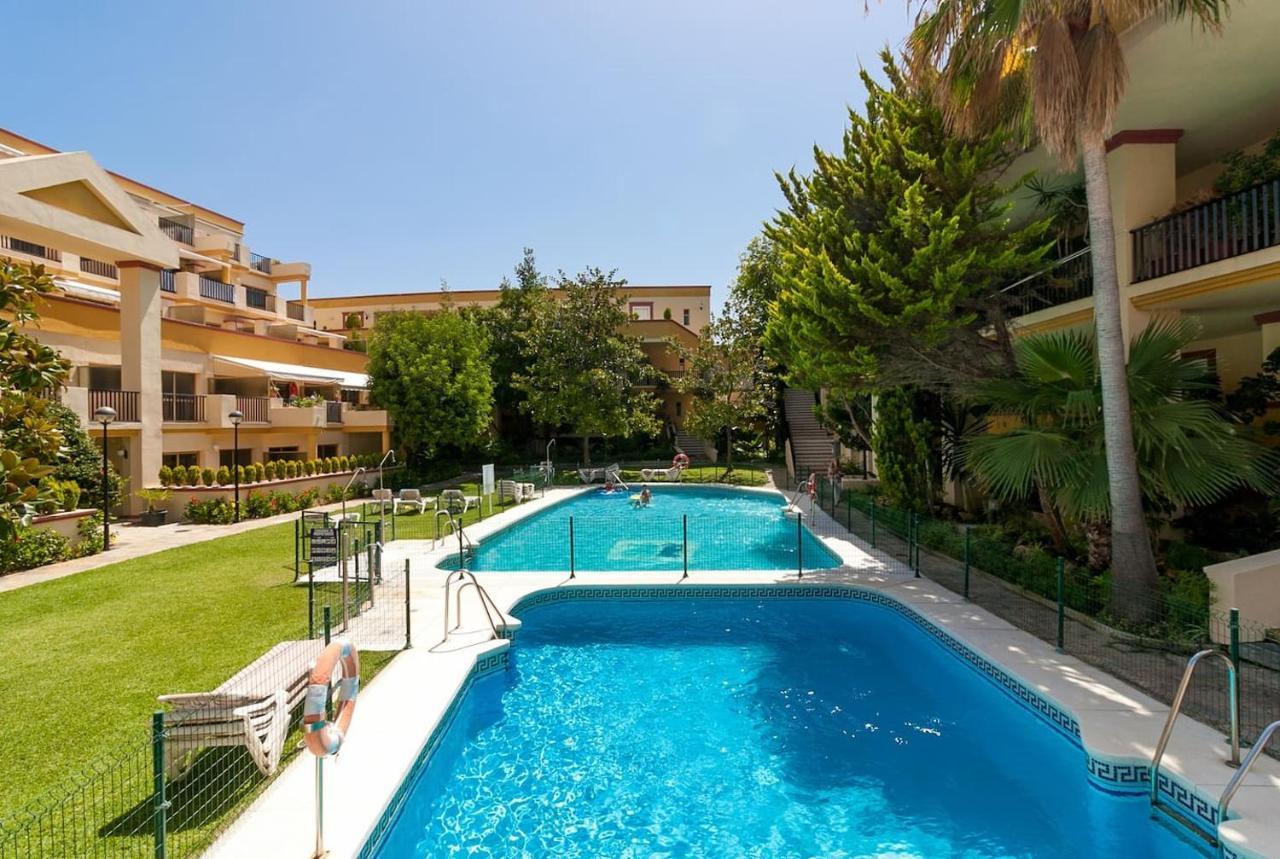 Oleholidays 226 Romana Playa Primera Linea De Mar Marbella Kültér fotó
